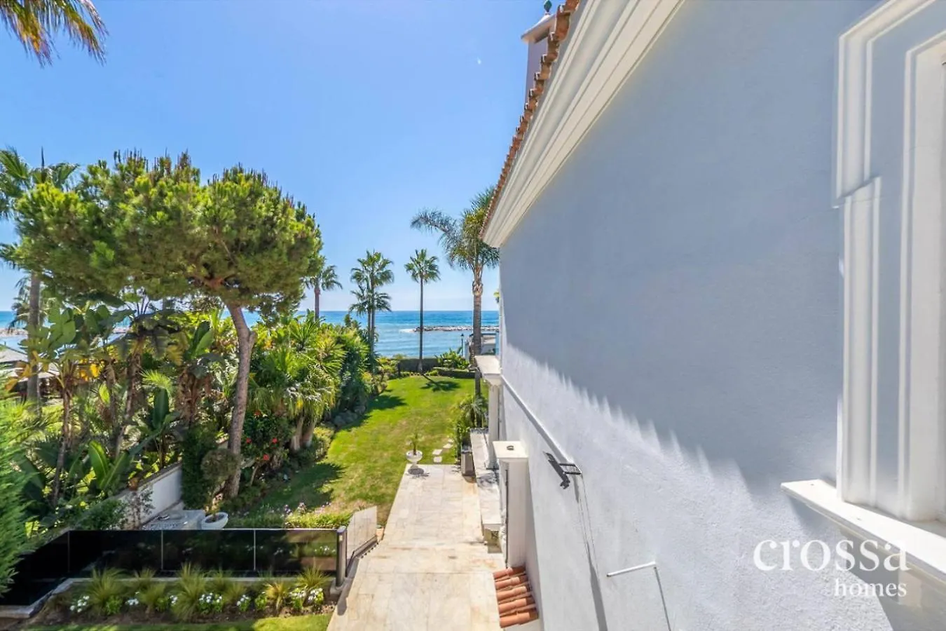 Luxury Villa El Martinete, Frontline Puerto Banus Marbella Spain
