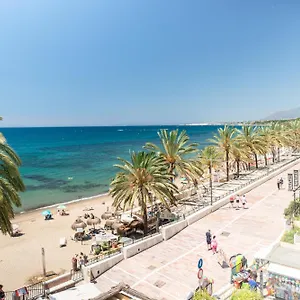 Lejlighed Puerto Azul, Marbella